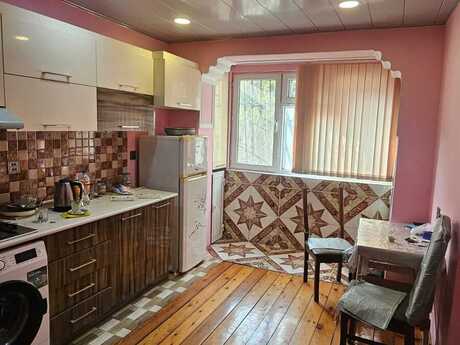 2 otaqlı köhnə tikili - Əhmədli m. - 55 m²