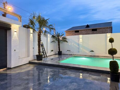 3 otaqlı həyət evi/bağ evi - Mərdəkan q. - 200 m²