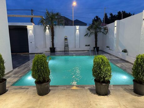 3 otaqlı həyət evi/bağ evi - Mərdəkan q. - 200 m²