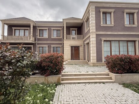 5 otaqlı həyət evi/bağ evi - Mərdəkan q. - 300 m²