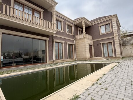 5 otaqlı həyət evi/bağ evi - Mərdəkan q. - 300 m²