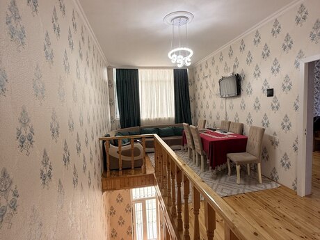5 otaqlı həyət evi/bağ evi - Binə q. - 140 m²