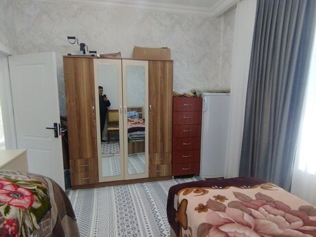 4 otaqlı həyət evi/bağ evi - Yeni Balaxanı q. - 120 m²