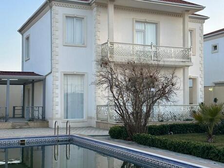 4 otaqlı həyət evi/bağ evi - Şüvəlan q. - 200 m²
