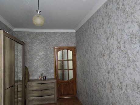 4 otaqlı köhnə tikili - Memar Əcəmi m. - 95 m²