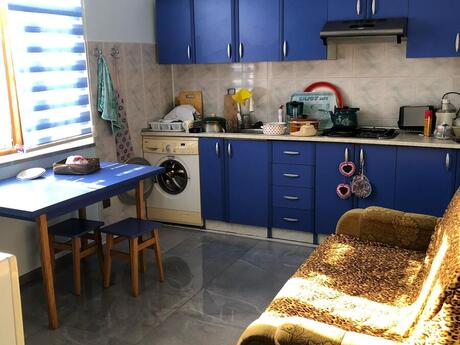 2-комн. дом/дача - пос. Новханы - 205 м²