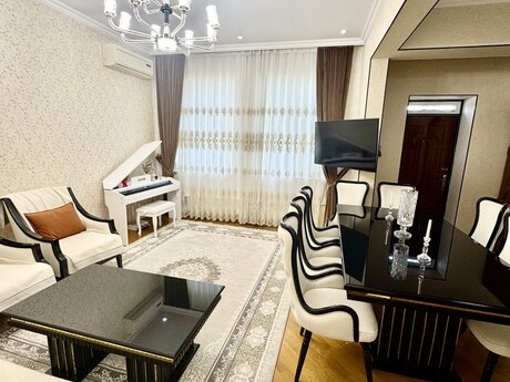 5 otaqlı həyət evi/bağ evi - Sulutəpə q. - 220 m²