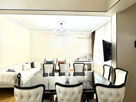5 otaqlı həyət evi/bağ evi - Sulutəpə q. - 220 m²
