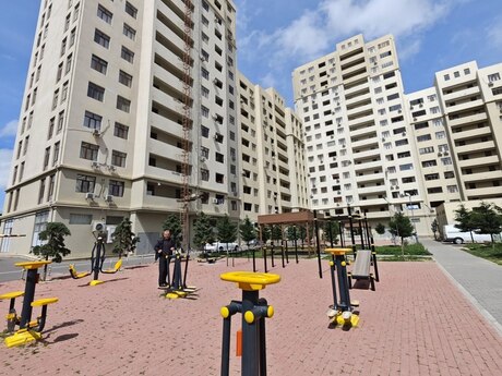 Объявление №6078619 - Баку, пос. Бакиханова, 4-комн., 100 м², 3/16 этаж