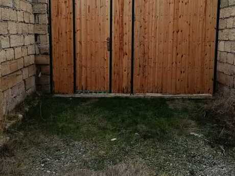 1 otaqlı həyət evi/bağ evi - Köhnə Corat q. - 32 m²