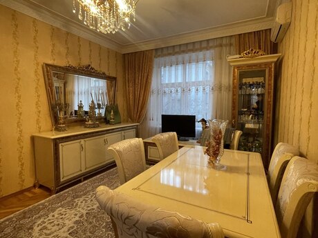 3 otaqlı mənzil, 85 m², 28 May: 265 000 ₼ 5