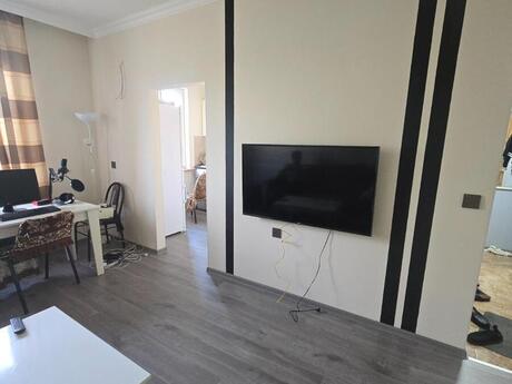 1 otaqlı köhnə tikili - Nəriman Nərimanov m. - 29 m²
