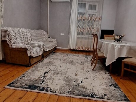 2 otaqlı köhnə tikili - Bakıxanov q. - 75 m²