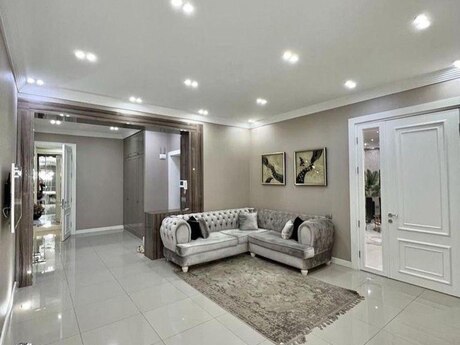 4 otaqlı yeni tikili - Nəriman Nərimanov m. - 200 m²