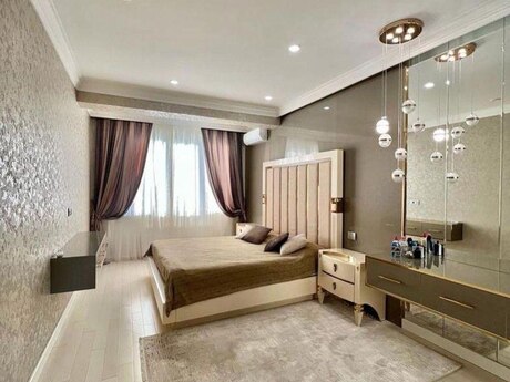 4 otaqlı yeni tikili - Nəriman Nərimanov m. - 200 m²