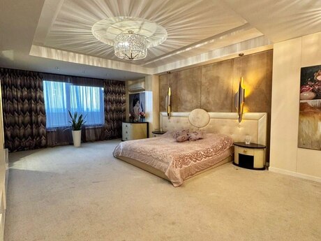7 otaqlı yeni tikili - Nəriman Nərimanov m. - 657 m²