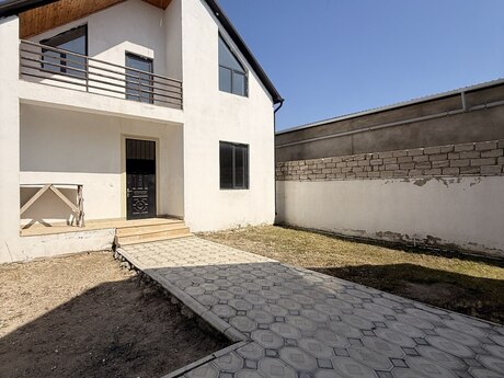 4 otaqlı həyət evi/bağ evi - Binə q. - 130 m²