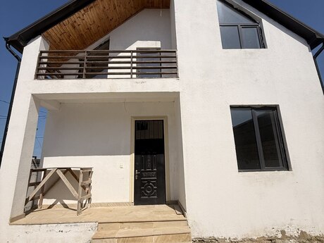 4 otaqlı həyət evi/bağ evi - Binə q. - 130 m²