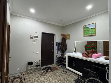2-комнатная квартира, 95 м², Həzi Aslanov: 214 000 ₼ 5