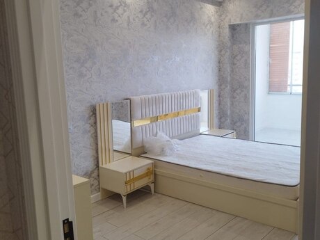 Elan №6078766 - Bakı, Binəqədi r., 2 otaqlı, 70 m², 6/16 mərtəbə