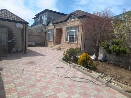 4 otaqlı həyət evi/bağ evi - Buzovna q. - 140 m²