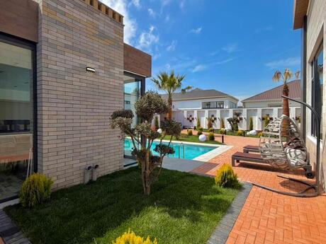 5 otaqlı həyət evi/bağ evi - Mərdəkan q. - 270 m²