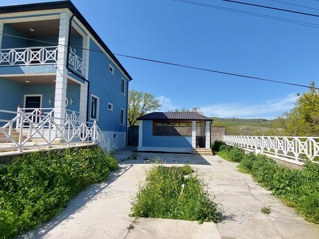 5 otaqlı həyət evi/bağ evi - Xızı - 240 m²