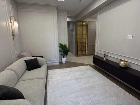 2 otaqlı yeni tikili - Şah İsmayıl Xətai m. - 65 m²