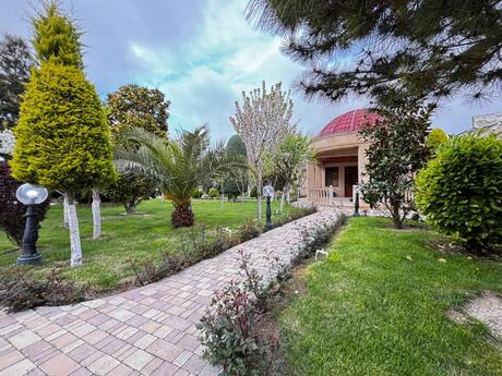 5 otaqlı həyət evi/bağ evi - Mərdəkan q. - 380 m²