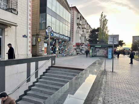 Qara Qarayev m.