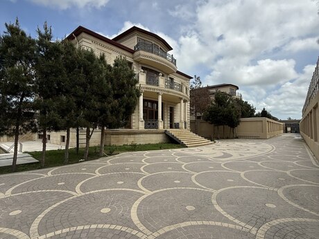 5 otaqlı həyət evi/bağ evi - Mərdəkan q. - 380 m²