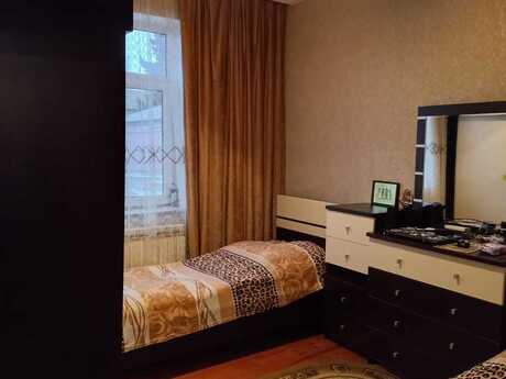 6 otaqlı həyət evi/bağ evi - NZS q. - 108 m²