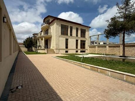5 otaqlı həyət evi/bağ evi - Mərdəkan q. - 380 m²