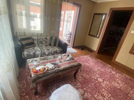 5 otaqlı həyət evi/bağ evi - Badamdar q. - 90.1 m²