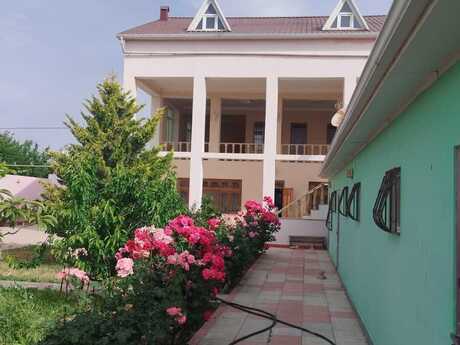 6 otaqlı həyət evi/bağ evi - Sumqayıt - 115 m²