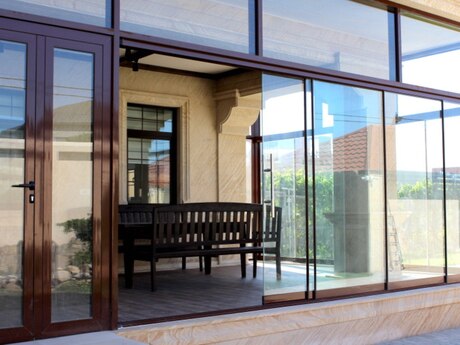 8 otaqlı həyət evi/bağ evi - Sabunçu r. - 440 m²