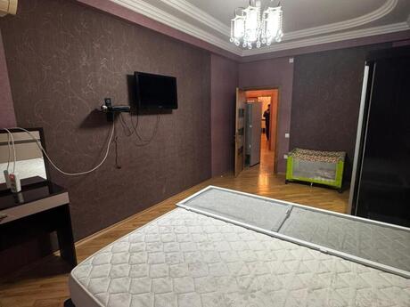 3 otaqlı yeni tikili - İnşaatçılar m. - 120 m²