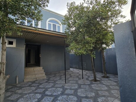 6 otaqlı həyət evi/bağ evi - Xırdalan - 140 m²