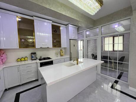 4 otaqlı mənzil, 176 m², İnşaatçılar: 320 000 ₼ 4