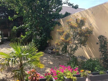 3 otaqlı həyət evi/bağ evi - Nardaran q. - 950 m²