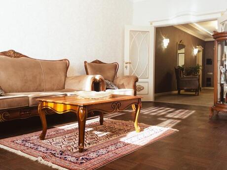 5-room apartment, 211 m², Şah İsmayıl Xətai: 615 000 ₼ 4