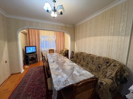 2 otaqlı köhnə tikili - Yeni Günəşli q. - 65 m²