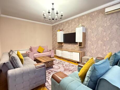 6 otaqlı həyət evi/bağ evi - Masazır q. - 220 m²