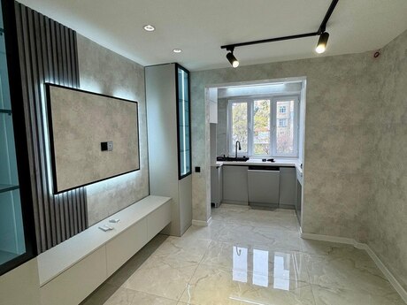 4 otaqlı köhnə tikili - Xətai r. - 80 m²