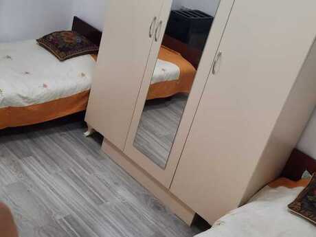 1 otaqlı köhnə tikili - 8 Noyabr m. - 28 m²