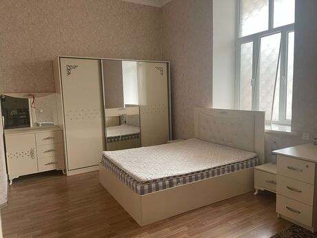2 otaqlı köhnə tikili - Səbail r. - 75 m²