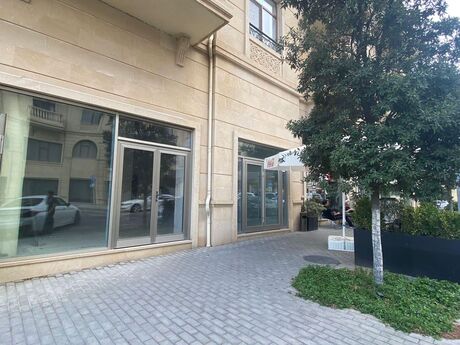Obyekt - Ağ şəhər q. - 478 m²