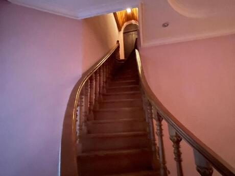 10 otaqlı həyət evi/bağ evi - Gənclik m. - 800 m²