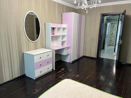 3 otaqlı köhnə tikili - Elmlər Akademiyası m. - 65 m²