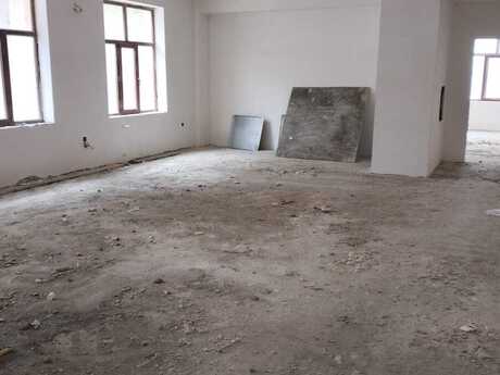 Obyekt - Nizami m. - 380 m²